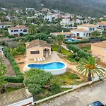 Khiter Denia